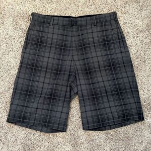 Nike Golf Gray Plaid Shorts Size 34